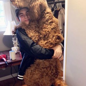 Meet your Posher, Lawrence